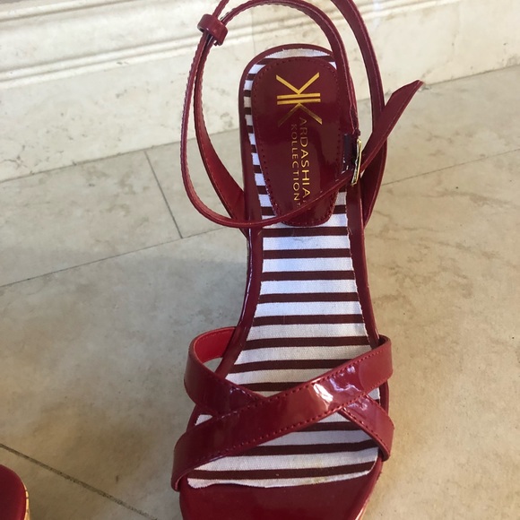 Kim Kardashian red wedges. - Picture 3 of 5